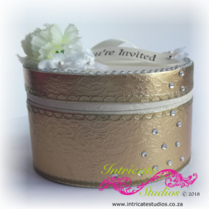 Hat box invitations - Gold 2