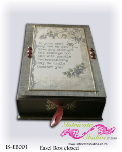 Easel Box closed